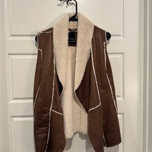Me Jane Brown Shearling Vest